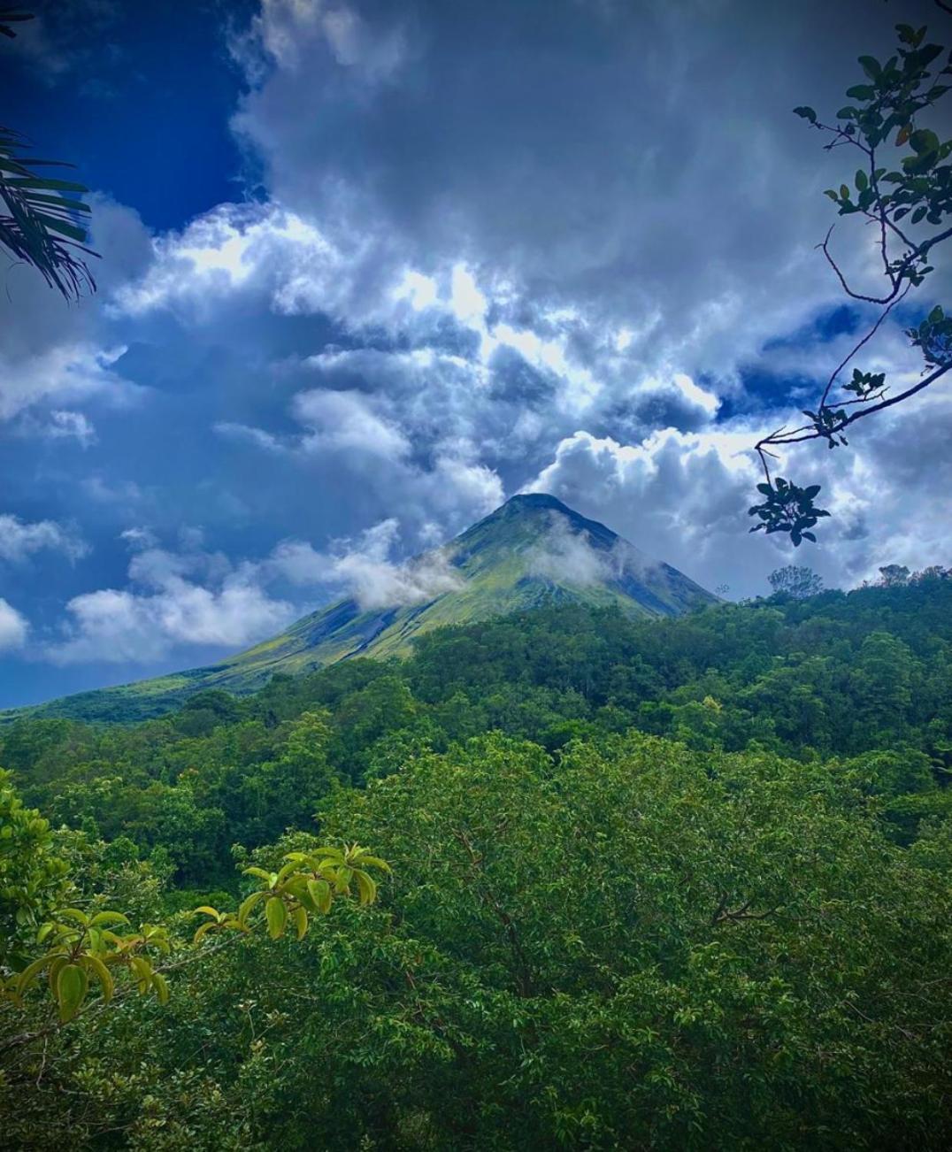 Bungalow Batsu La Fortuna Cameră foto